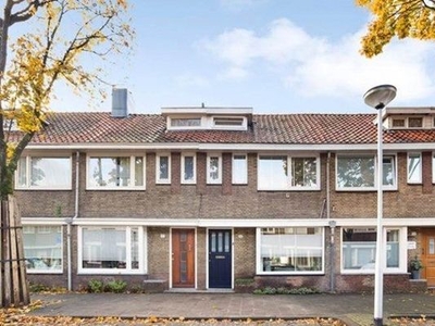 Kotterstraat in Tilburg (85m2)