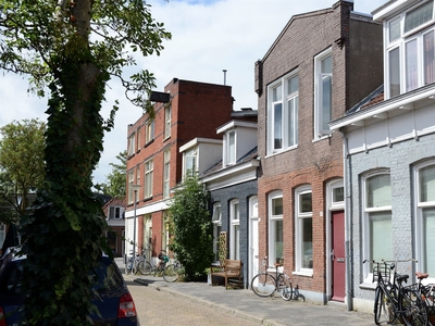 Martenstraat 6