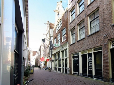 Nieuwe Nieuwstraat in Amsterdam (72m2)