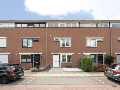 Woonhuis in Nieuwegein met 4 kamers