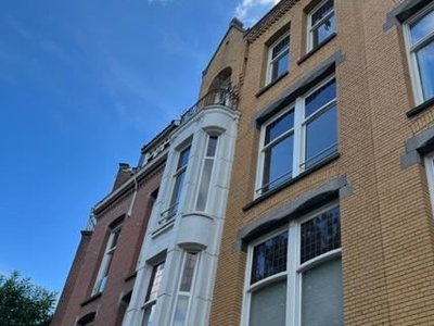 Cornelis Schuytstraat 48 II