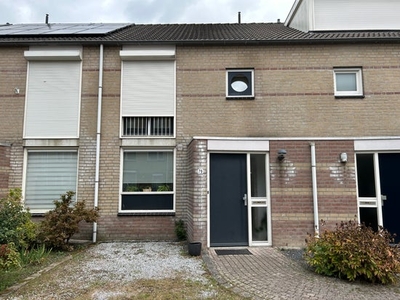 Woonhuis in Veldhoven met 5 kamers