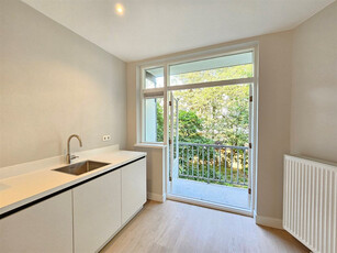 Appartement te huur Admiraal de Ruijterweg, Amsterdam