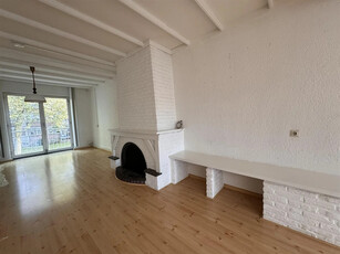 Appartement te huur Einsteinstraat, Maastricht