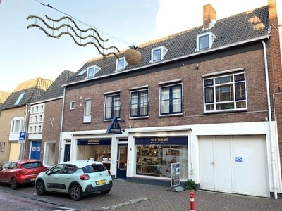 Damstraat 5