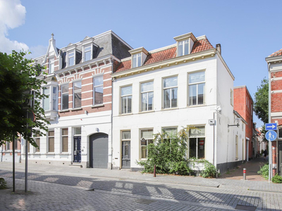 Potterstraat 26