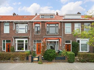 Adriaan Pauwstraat 42, Delft