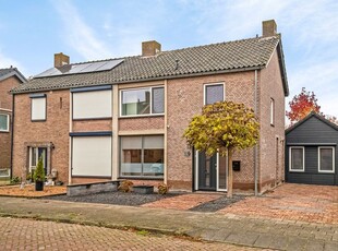 Groene Kruisstraat 64, Dinteloord