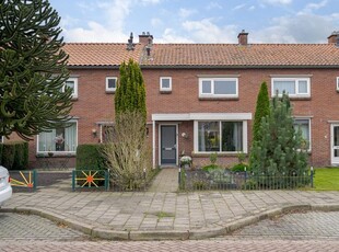 Meidoornstraat 5, Lutten