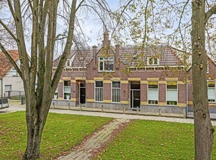 Plantsoen 28A, Lage Zwaluwe