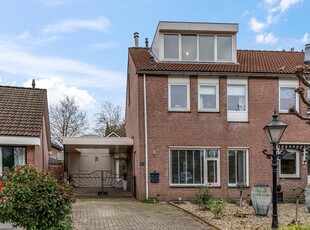 Scherpe Hoek 33, Doornenburg