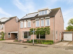 Wielewaal 27, Zundert