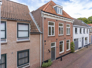 Burgtstraat 6