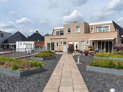 Julianapark in Veendam (210m2)