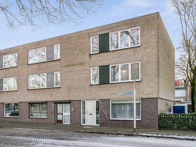 Karmijnstraat 82