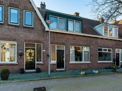 Oranjestraat 37