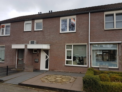 Rondostraat in Enschede (116m2)