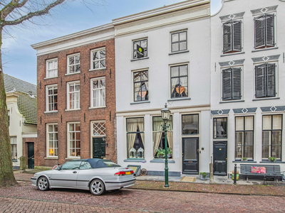 Voorstraat 7