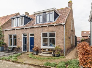 Emmastraat 33, Oud