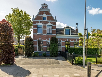 Dorpsstraat 15