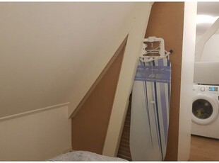 Huur 1 slaapkamer appartement van 27 m² in G.J.