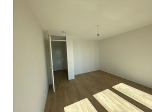 Huur 1 slaapkamer appartement van 70 m² in Leiden