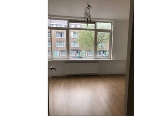 Huur 1 slaapkamer appartement van 75 m² in Rotterdam