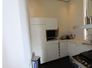 Huur 2 slaapkamer appartement van 150 m² in Amsterdam