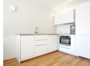 Huur 2 slaapkamer appartement van 40 m² in amsterdam