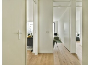 Huur 2 slaapkamer appartement van 64 m² in Amsterdam