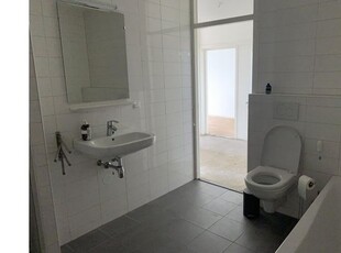 Huur 3 slaapkamer appartement van 145 m² in Rijswijk