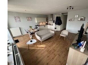 Huur 3 slaapkamer appartement van 68 m² in Almere