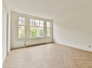 Huur 3 slaapkamer appartement van 93 m² in amsterdam