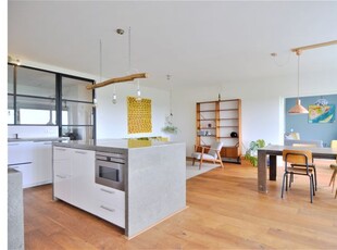 Huur 4 slaapkamer appartement van 105 m² in Amsterdam