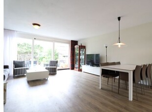 Huur 4 slaapkamer huis van 130 m² in Amstelveen