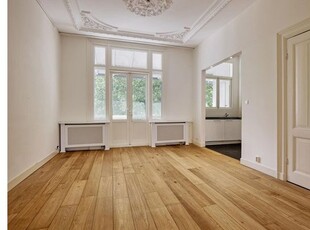 Huur 7 slaapkamer appartement van 141 m² in Den Haag