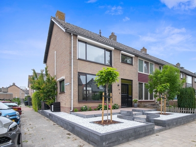 Huis Mr J R Thorbeckestraat in Zuidland