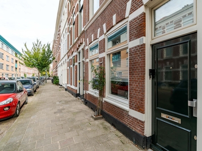 Van Merlenstraat in Den Haag (69m2)