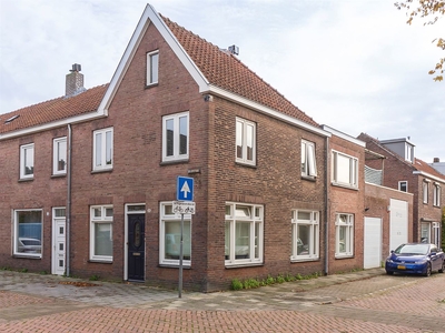 Atjehstraat 28