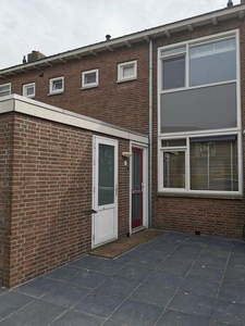 Berlagestraat in Lekkerkerk (77m2)