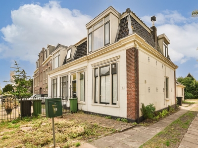 Dorpsstraat 46