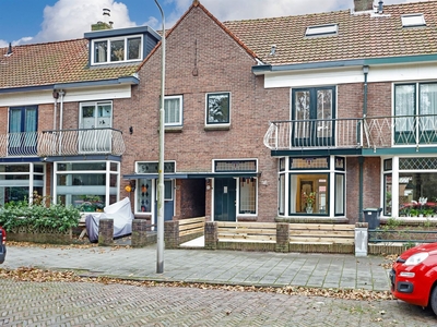 Jan Pieterszoon Coenstraat 69