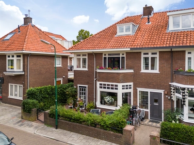 Kapelstraat 16