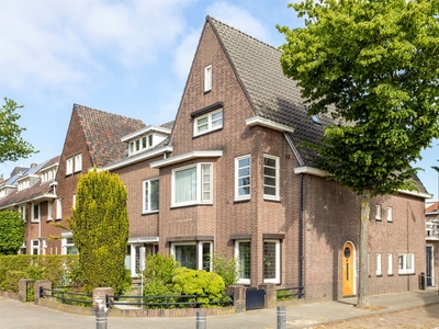 Simon van der Stelstraat 17