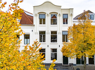 Badhuisstraat 44