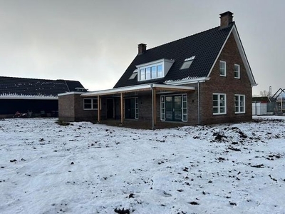 De Kwekerij in Est (220m2)