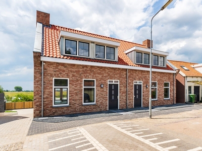 Molendijk in Nieuw- en Sint Joosland (155m2)