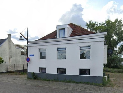 Rivierdijk in Sliedrecht (90m2)