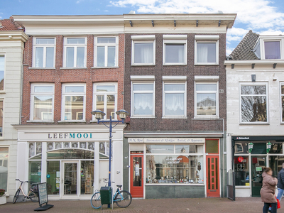 Hoogstraat 194