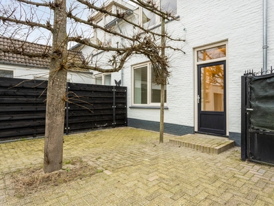 Appartement te huur Dorpsstraat, Budel